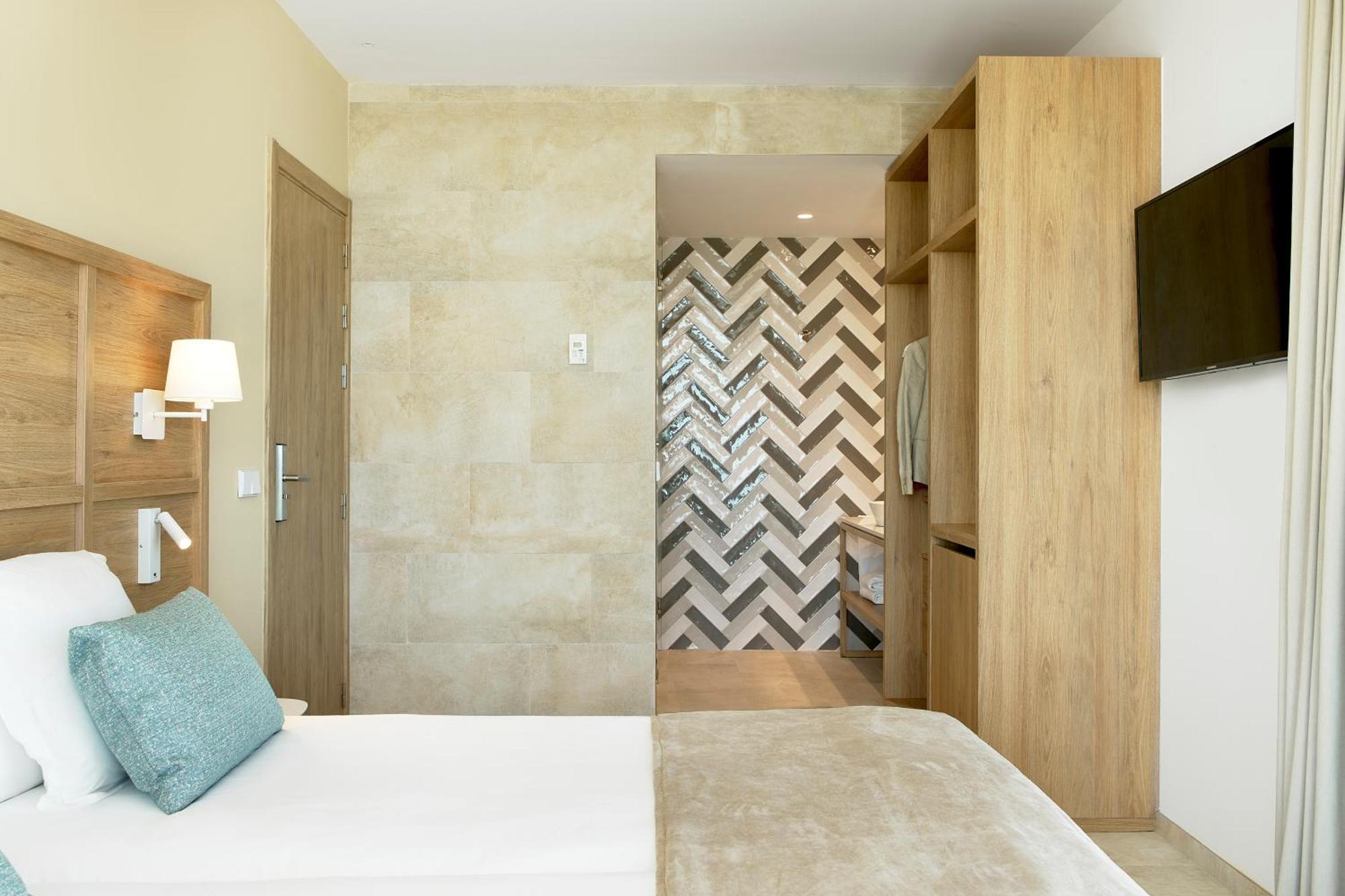 Hotel Iberostar Cala Domingos 4*
